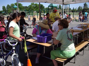 Carol Jones registers kids